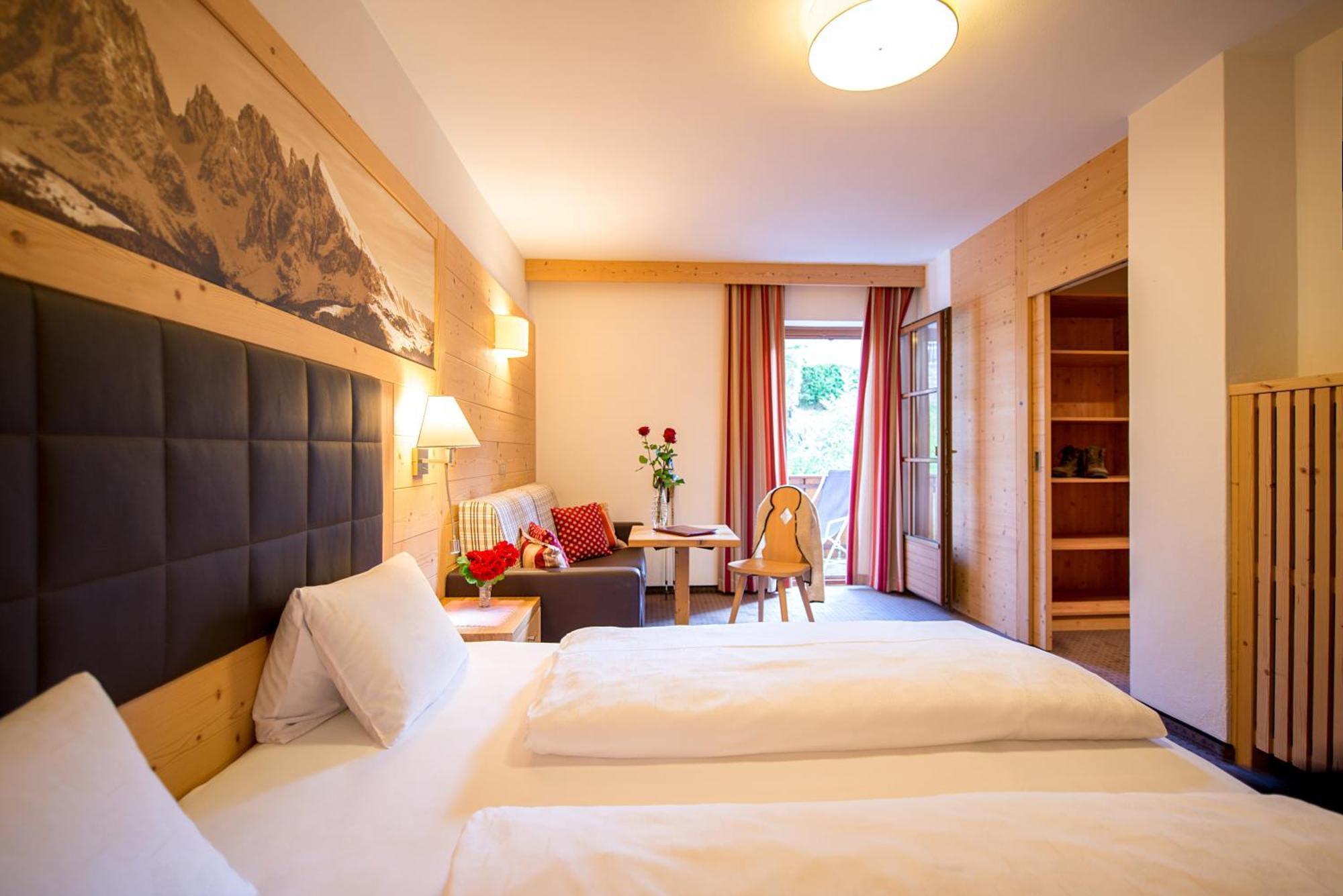 Hotel Garni Doris Castelrotto Habitación foto