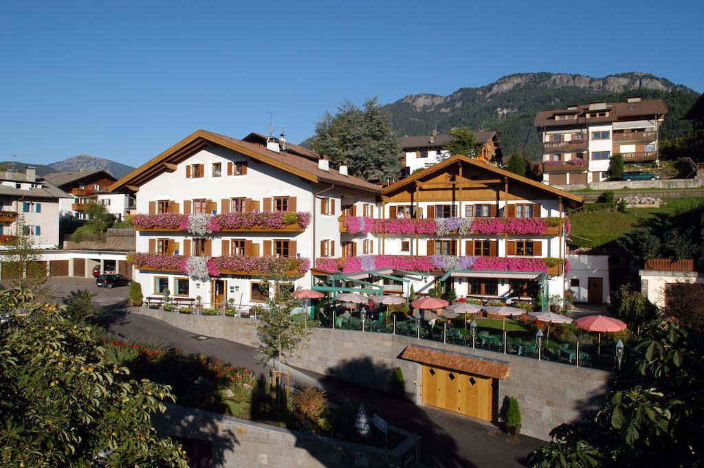 Hotel Garni Doris Castelrotto Exterior foto