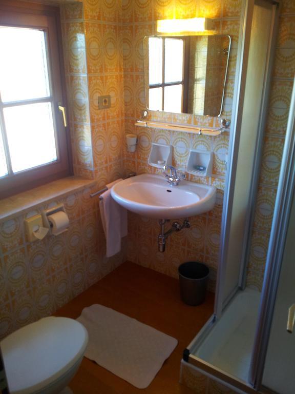 Hotel Garni Doris Castelrotto Habitación foto